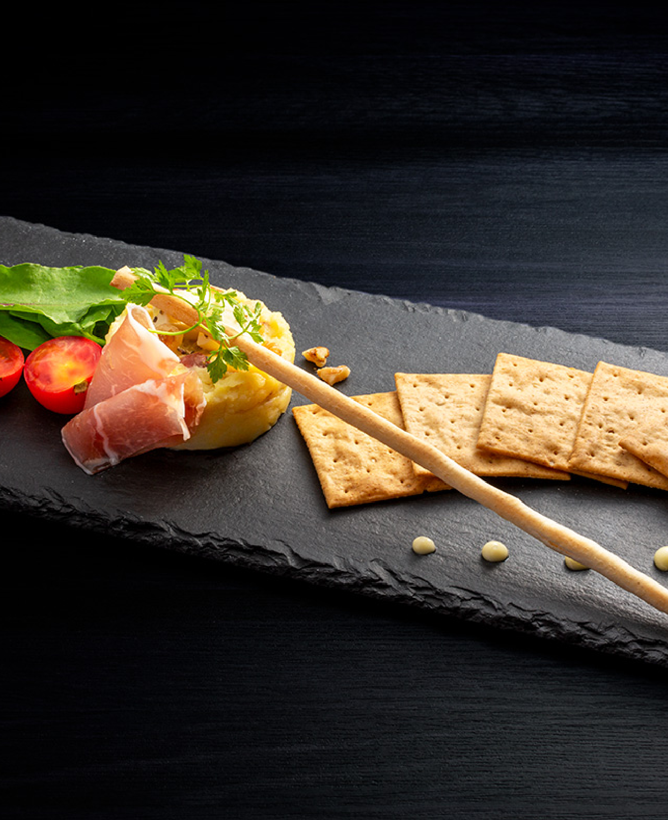 Japanese Dining 郷里